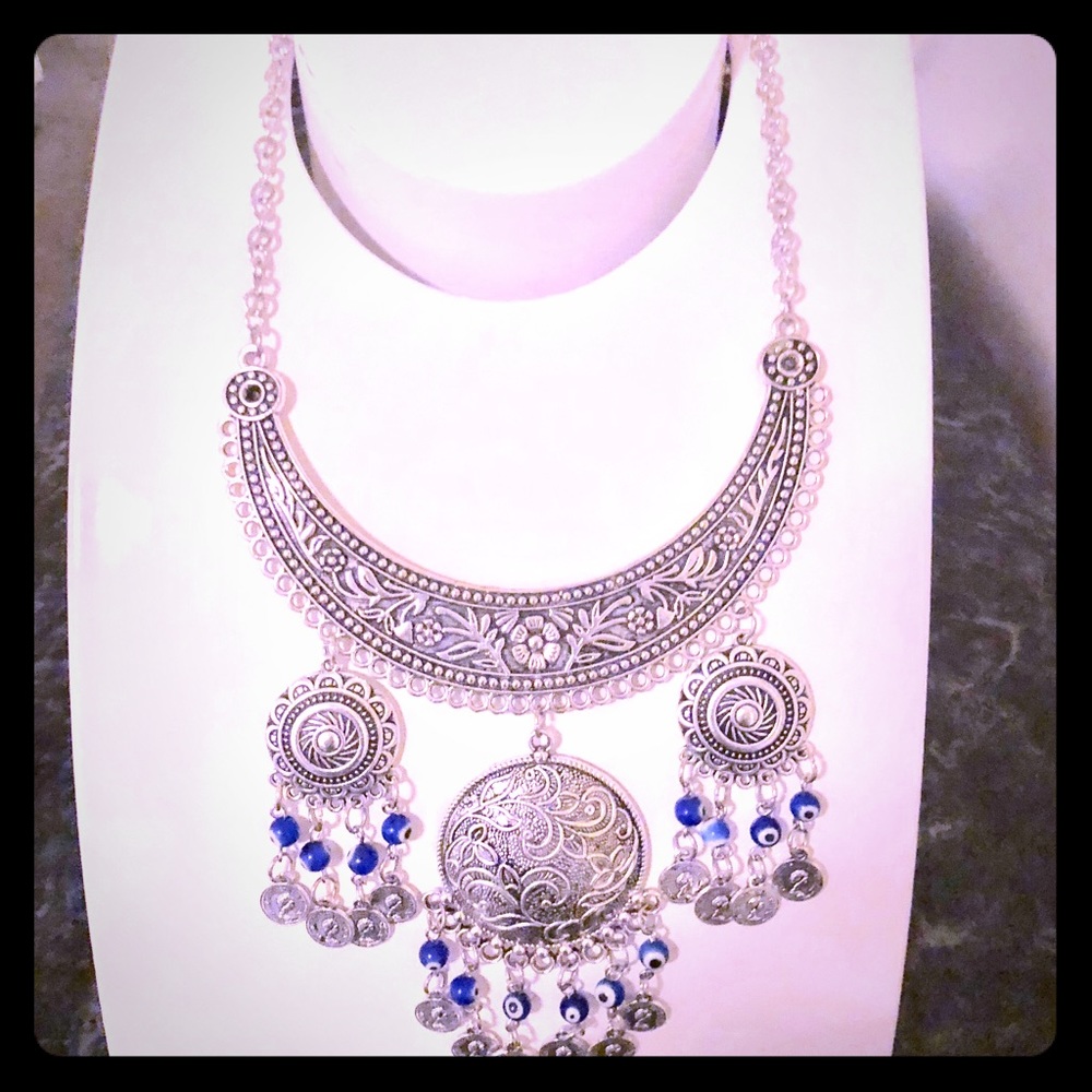 New with tag handmade necklace